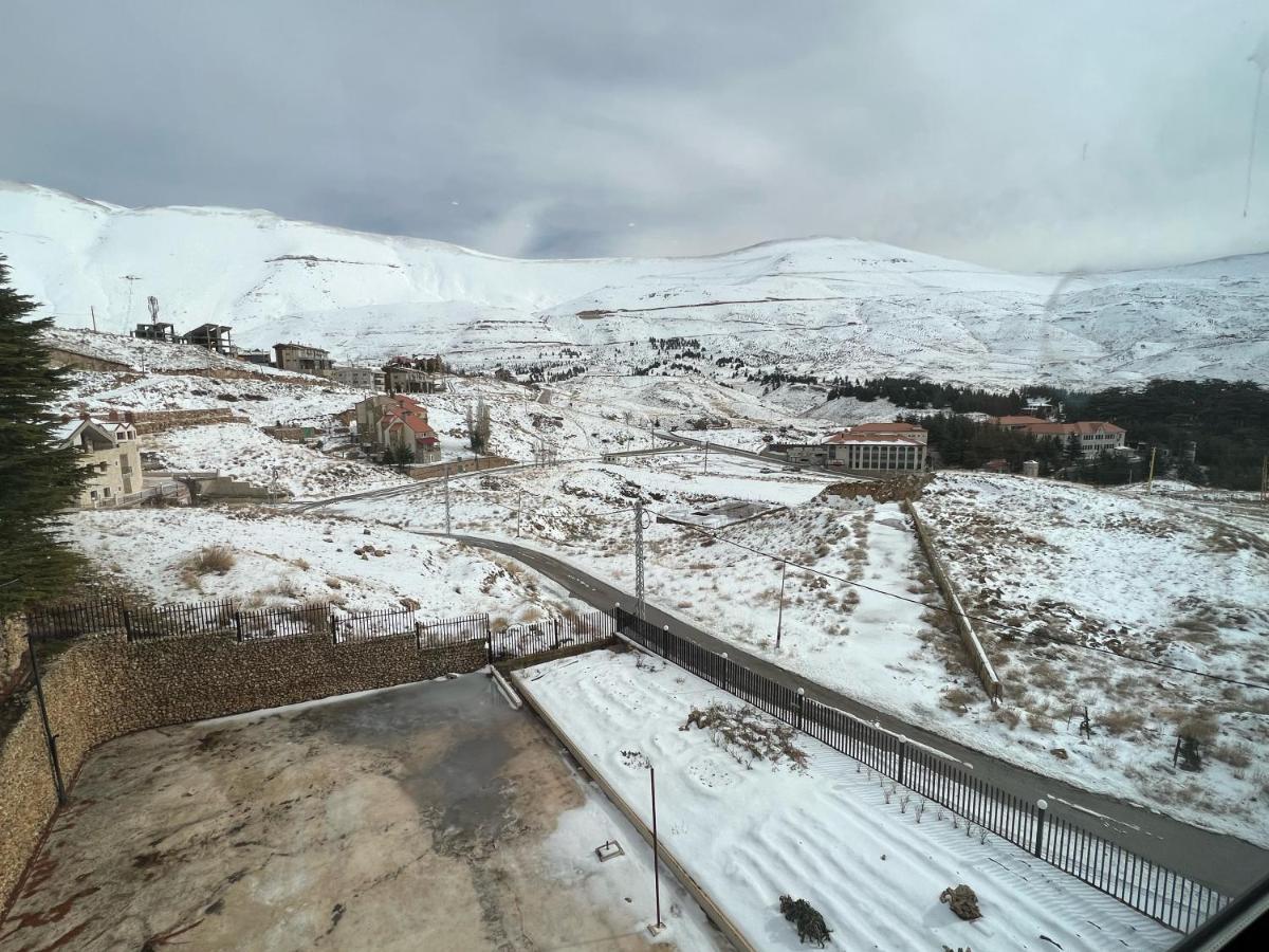 Saint Michel Chalets Al Arz Εξωτερικό φωτογραφία