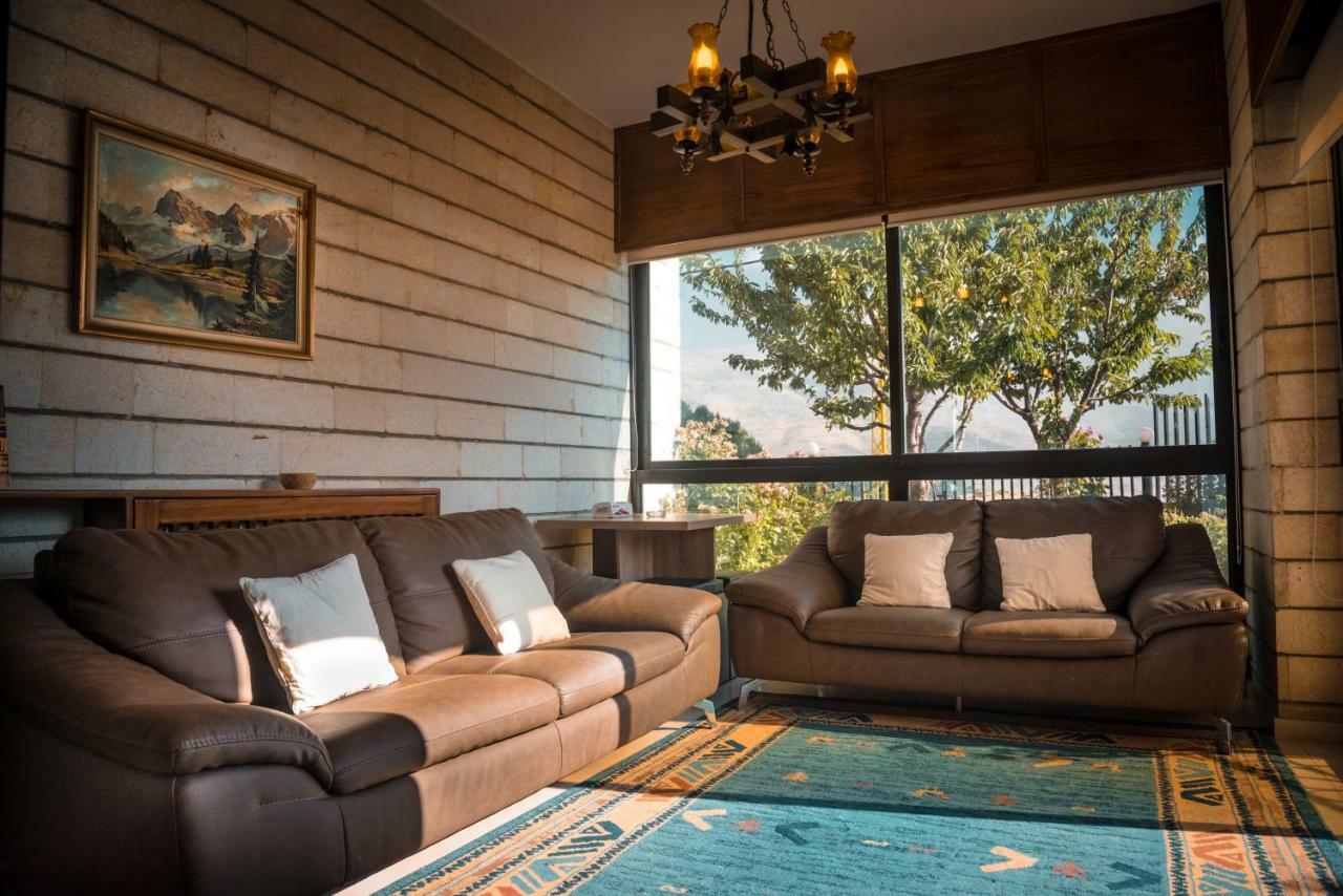 Saint Michel Chalets Al Arz Εξωτερικό φωτογραφία