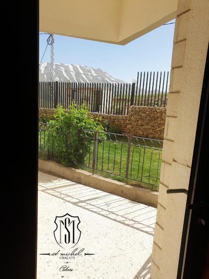Saint Michel Chalets Al Arz Εξωτερικό φωτογραφία