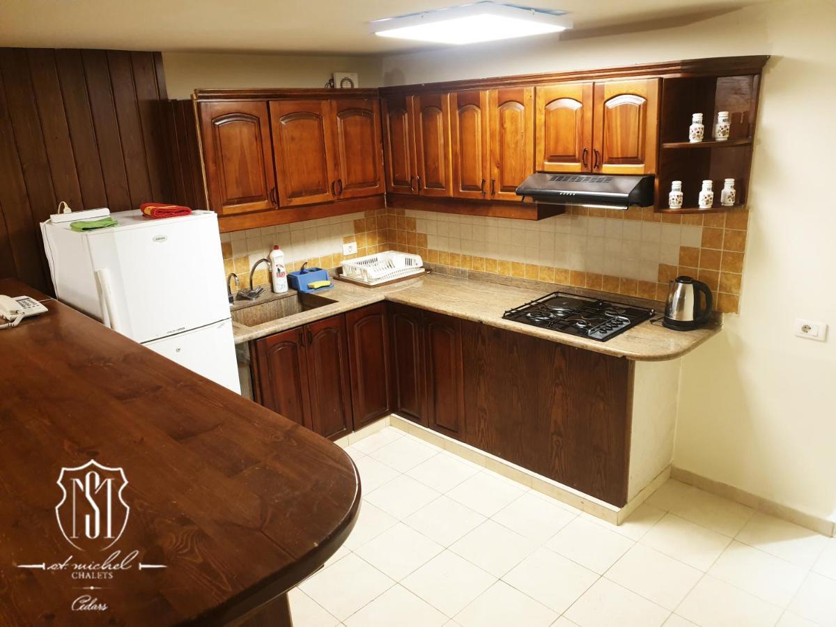 Saint Michel Chalets Al Arz Εξωτερικό φωτογραφία